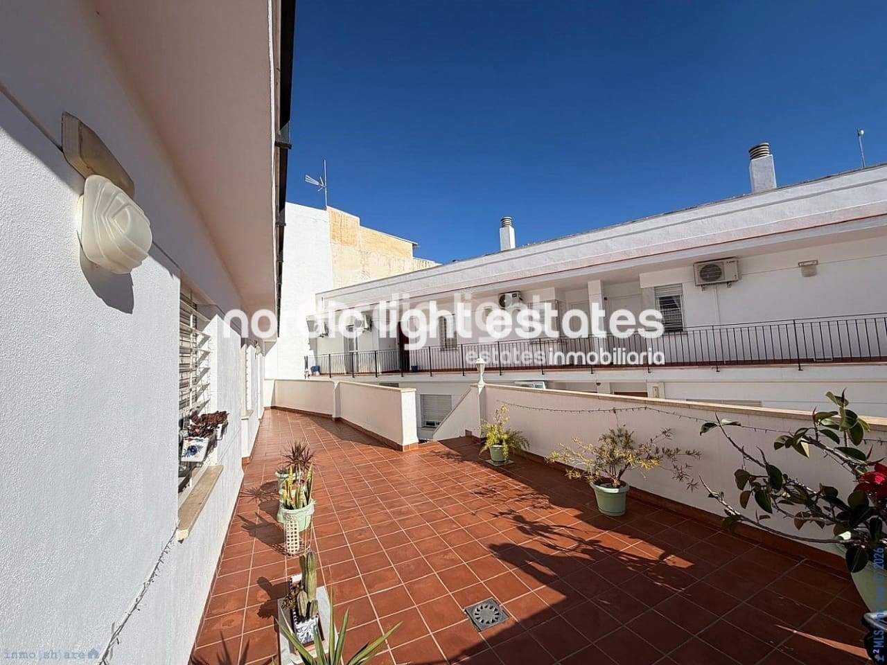 Apartamento de 2 habitaciones en Nerja en venta - 274.000 € (Ref: 9516605)