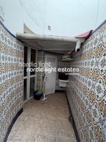 Apartamento de 2 habitaciones en Centro, Nerja en venta - 274.000 € (Ref: 9516605)