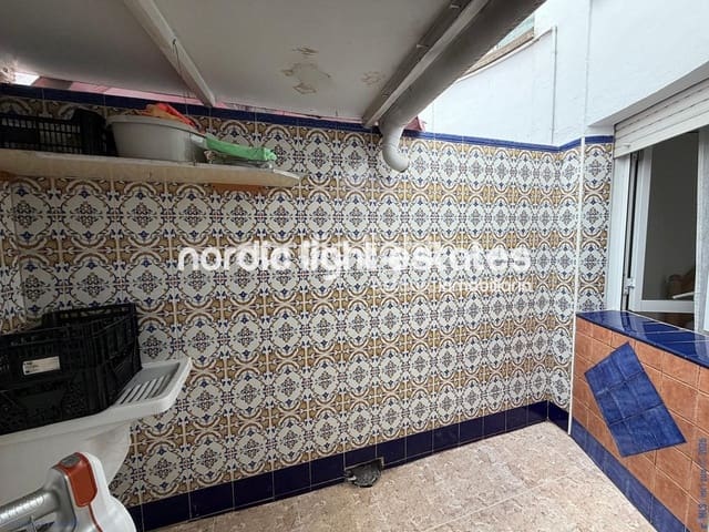 Apartamento de 2 habitaciones en Centro, Nerja en venta - 274.000 € (Ref: 9516605)