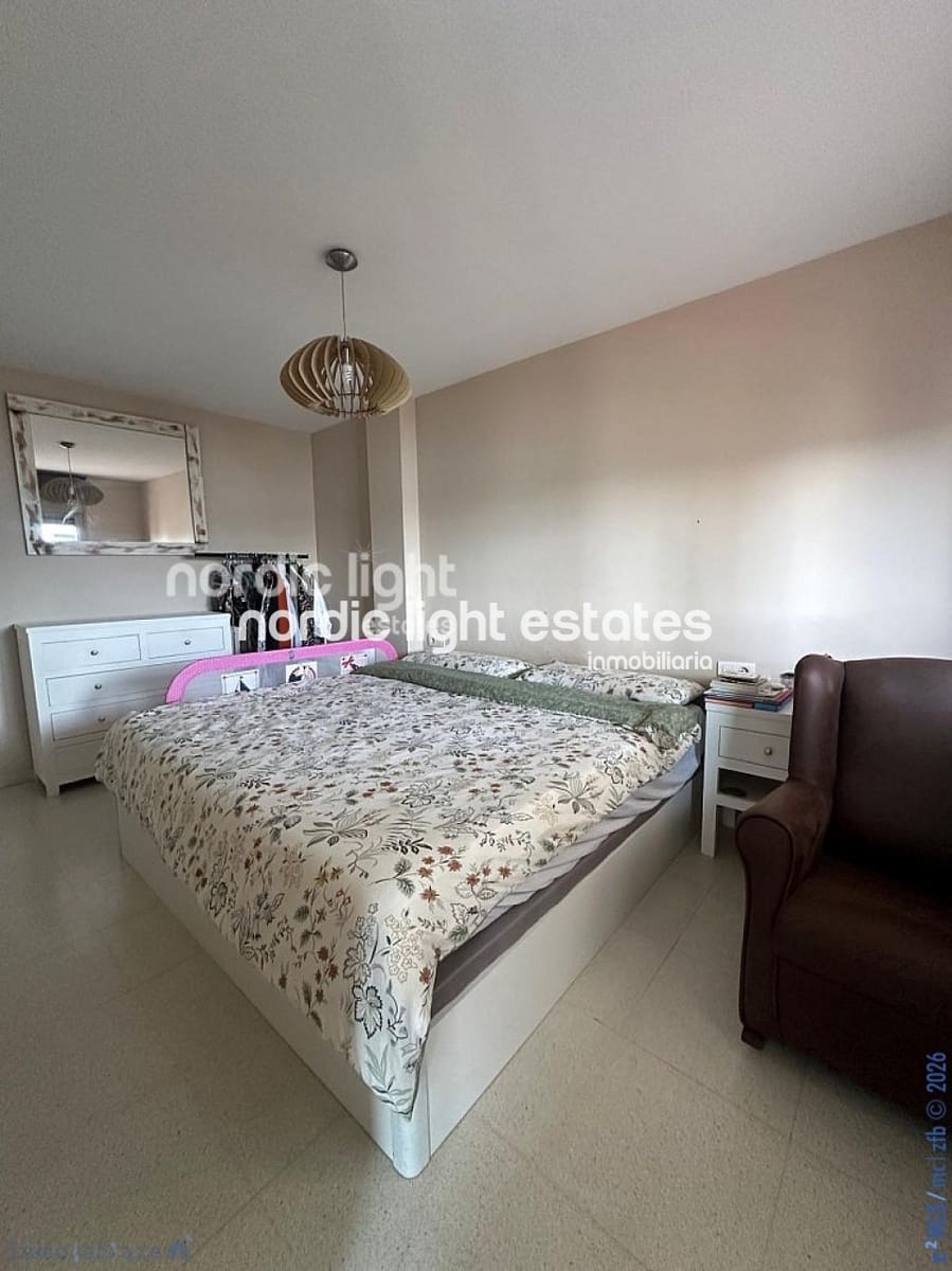 2 soveværelse Penthouse til salg i Torre del Mar - € 329.000 (Ref: 9523077)