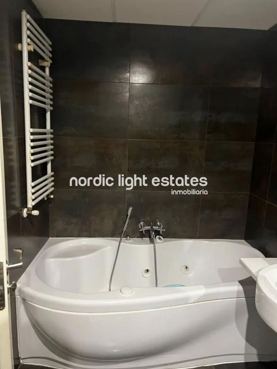 2 bedroom Apartment for sale in Torremolinos with pool garage - € 700,000 (Ref: 9542127)