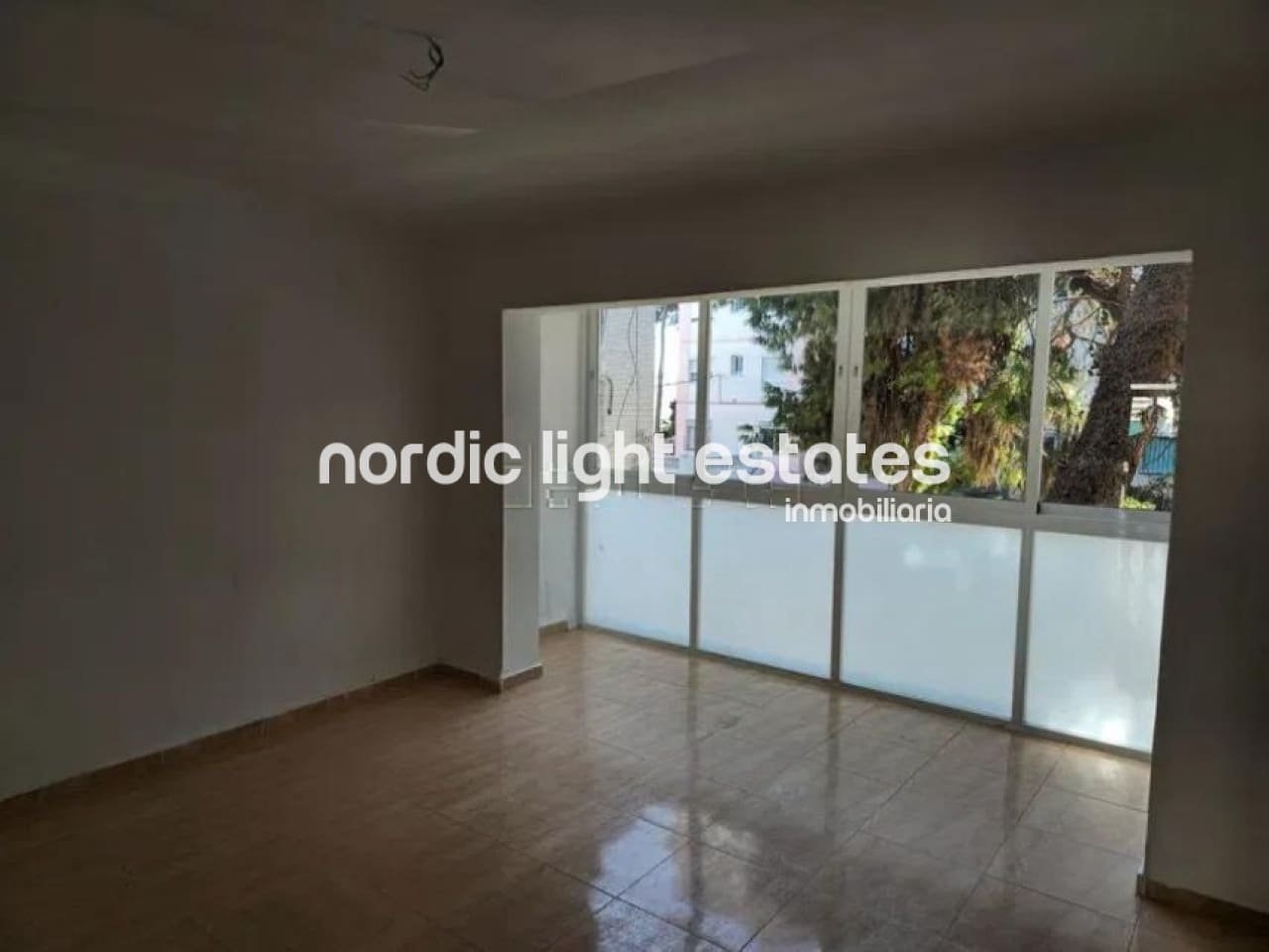 Apartamento de 3 habitaciones en Torremolinos en venta - 220.000 € (Ref: 9544119)