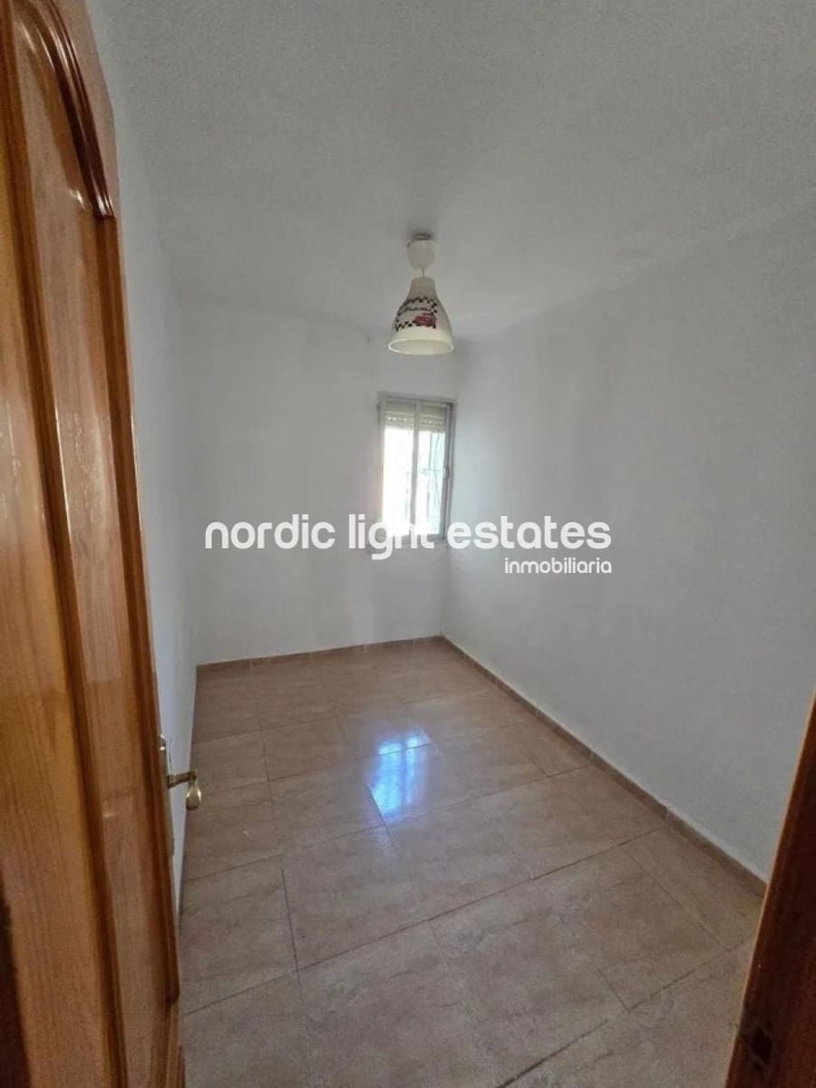 Apartamento de 3 habitaciones en Torremolinos en venta - 220.000 € (Ref: 9544119)