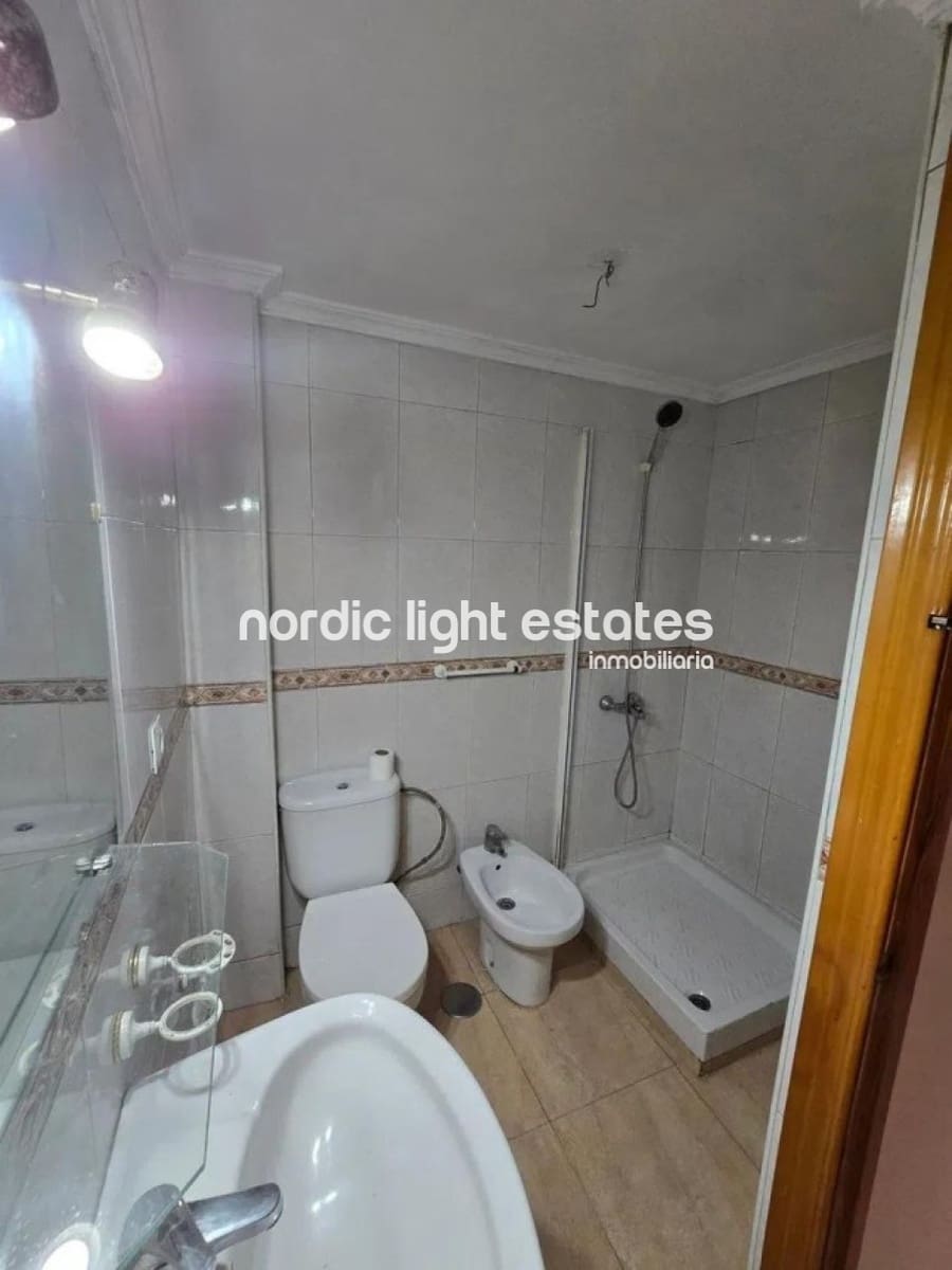 Apartamento de 3 habitaciones en Torremolinos en venta - 220.000 € (Ref: 9544119)