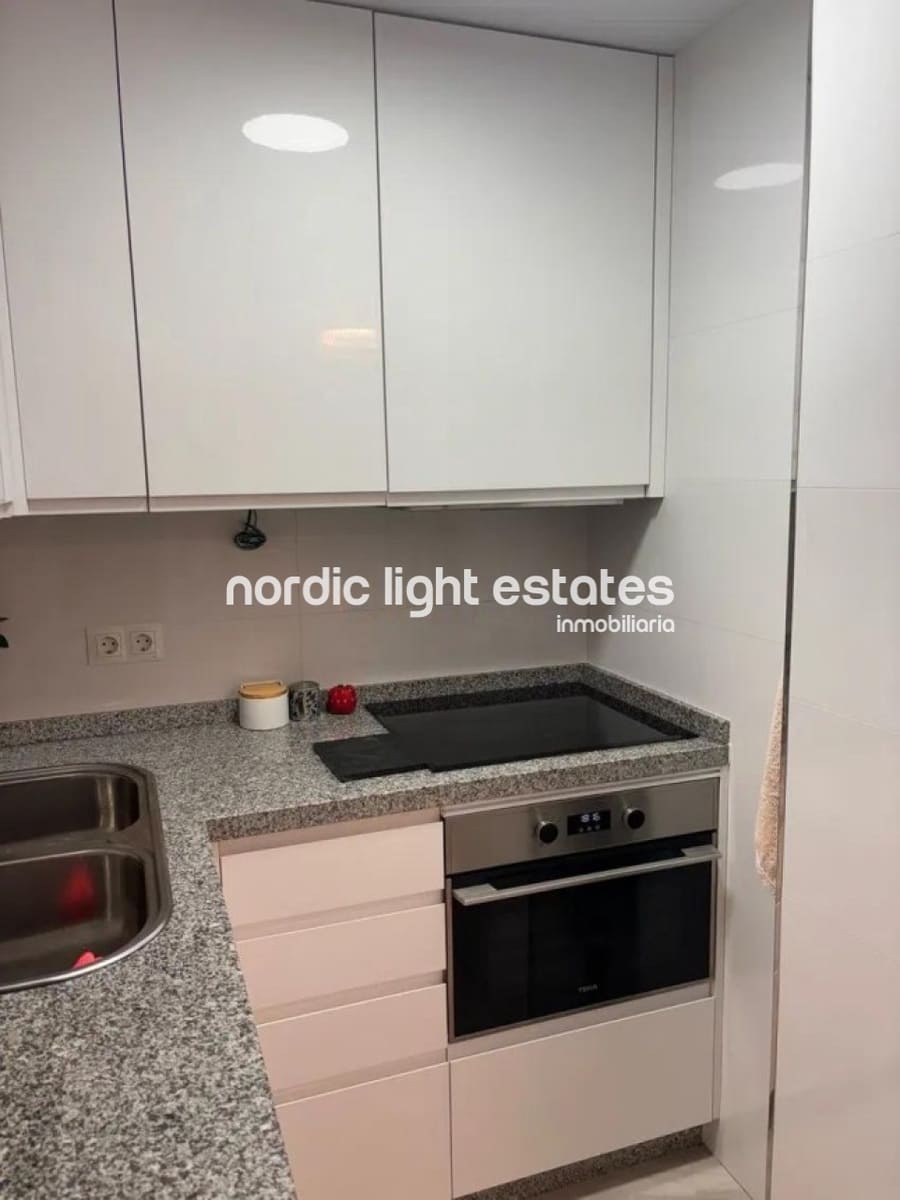 Studio til salg i Torrox-Costa med swimmingpool - € 197.000 (Ref: 9549787)