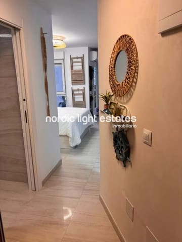 Studio til salg i Torrox-Costa, Torrox med swimmingpool - € 197.000 (Ref: 9549787)