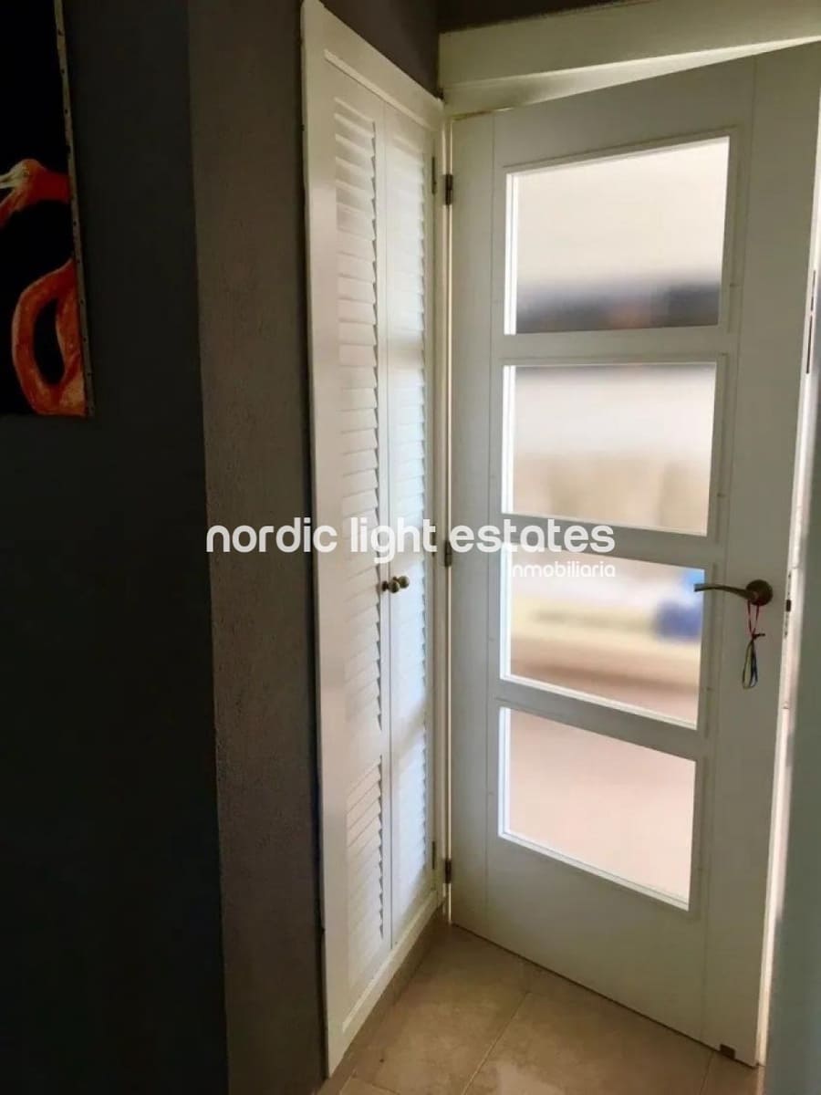 2 bedroom Apartment for sale in Torremolinos with pool garage - € 380,000 (Ref: 9559094)