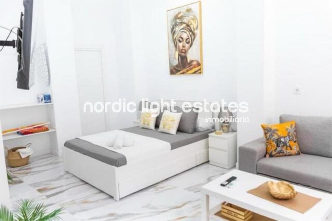 Studio til salg i Malaga by - € 180.000 (Ref: 9569549)