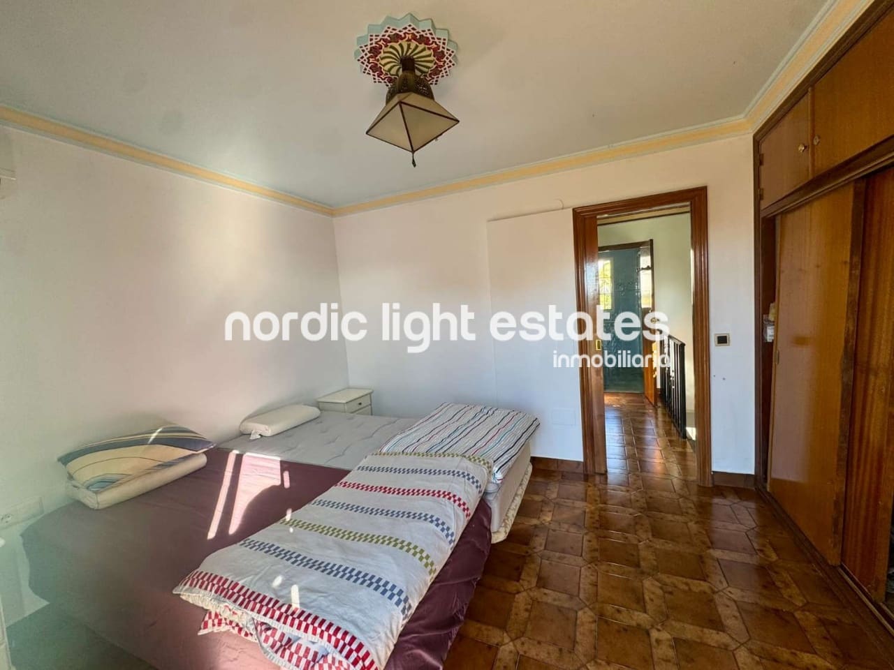 2 bedroom Semi-detached Villa for sale in Nerja with pool - € 345,000 (Ref: 9584529)