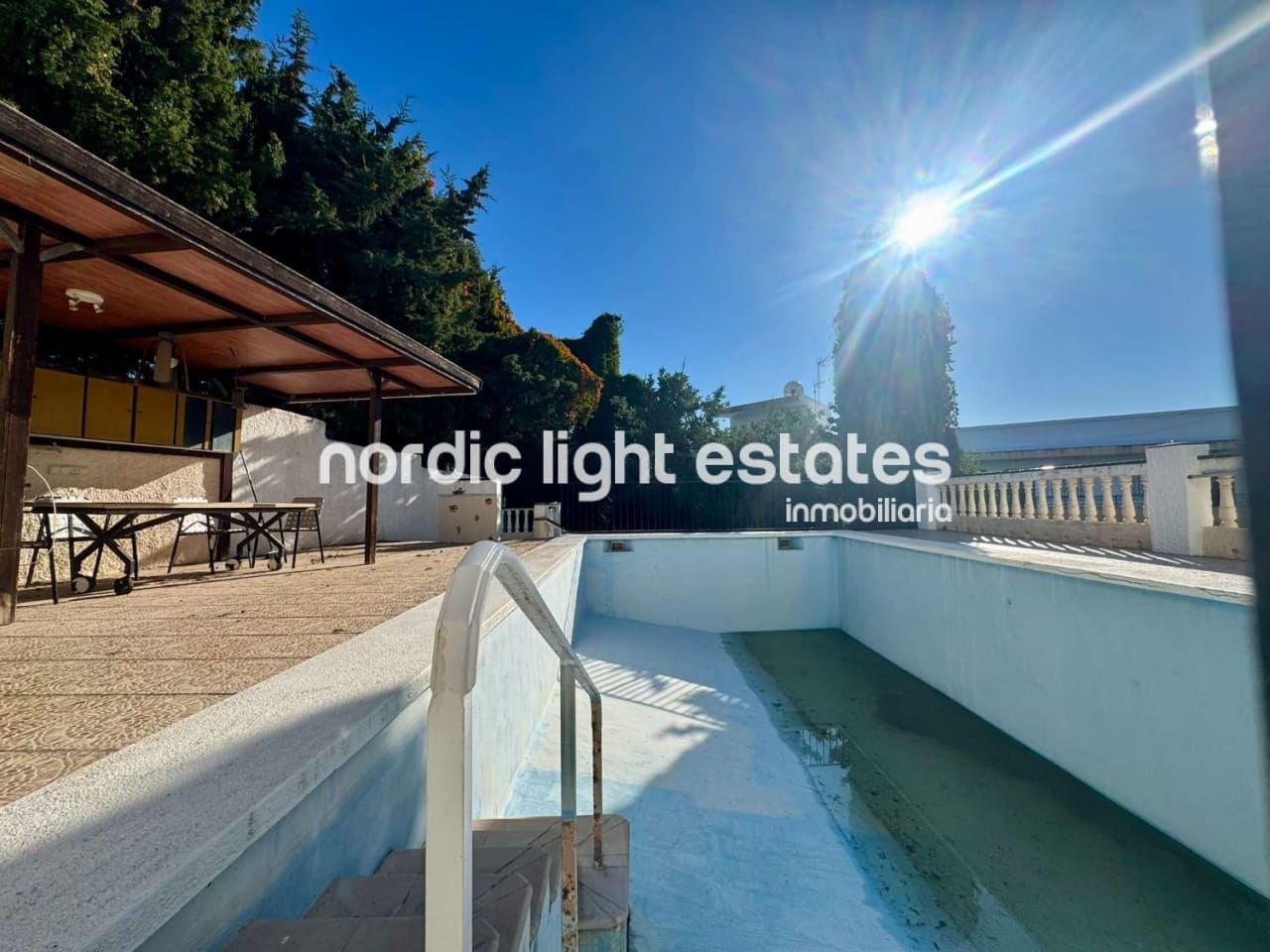 2 bedroom Semi-detached Villa for sale in Nerja with pool - € 345,000 (Ref: 9584529)