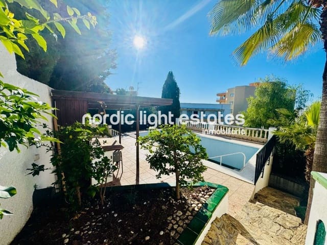 2 bedroom Semi-detached Villa for sale in Burriana, Nerja with pool - € 345,000 (Ref: 9584529)