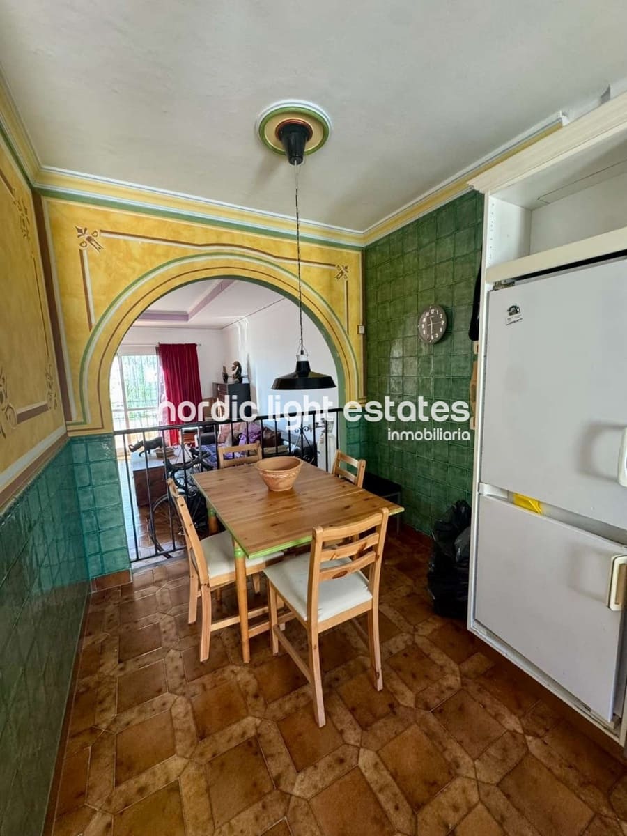 2 bedroom Semi-detached Villa for sale in Nerja with pool - € 345,000 (Ref: 9584529)