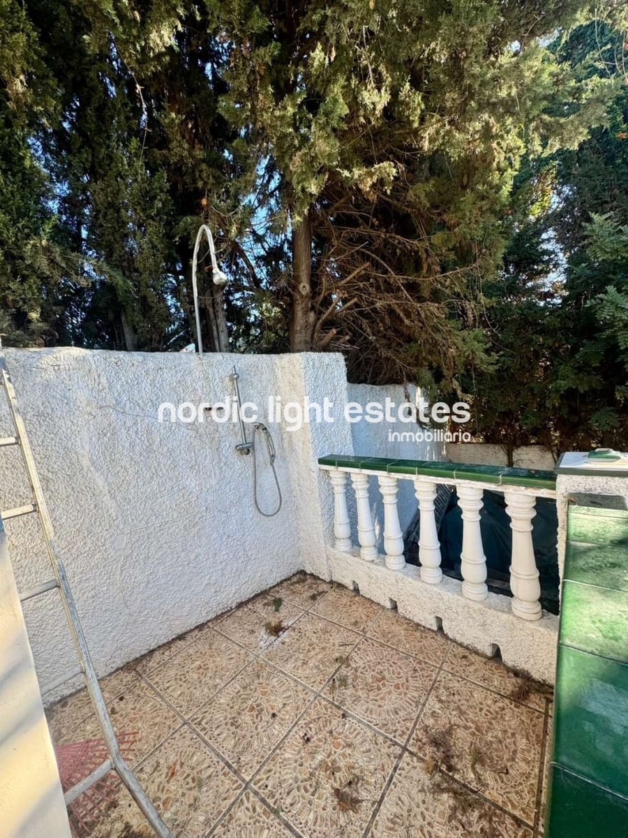 2 bedroom Semi-detached Villa for sale in Nerja with pool - € 345,000 (Ref: 9584529)