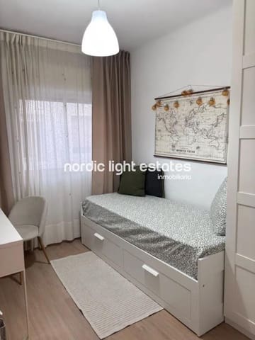 3 soveværelse Lejlighed til salg i Málaga by - € 286.000 (Ref: 9588212)