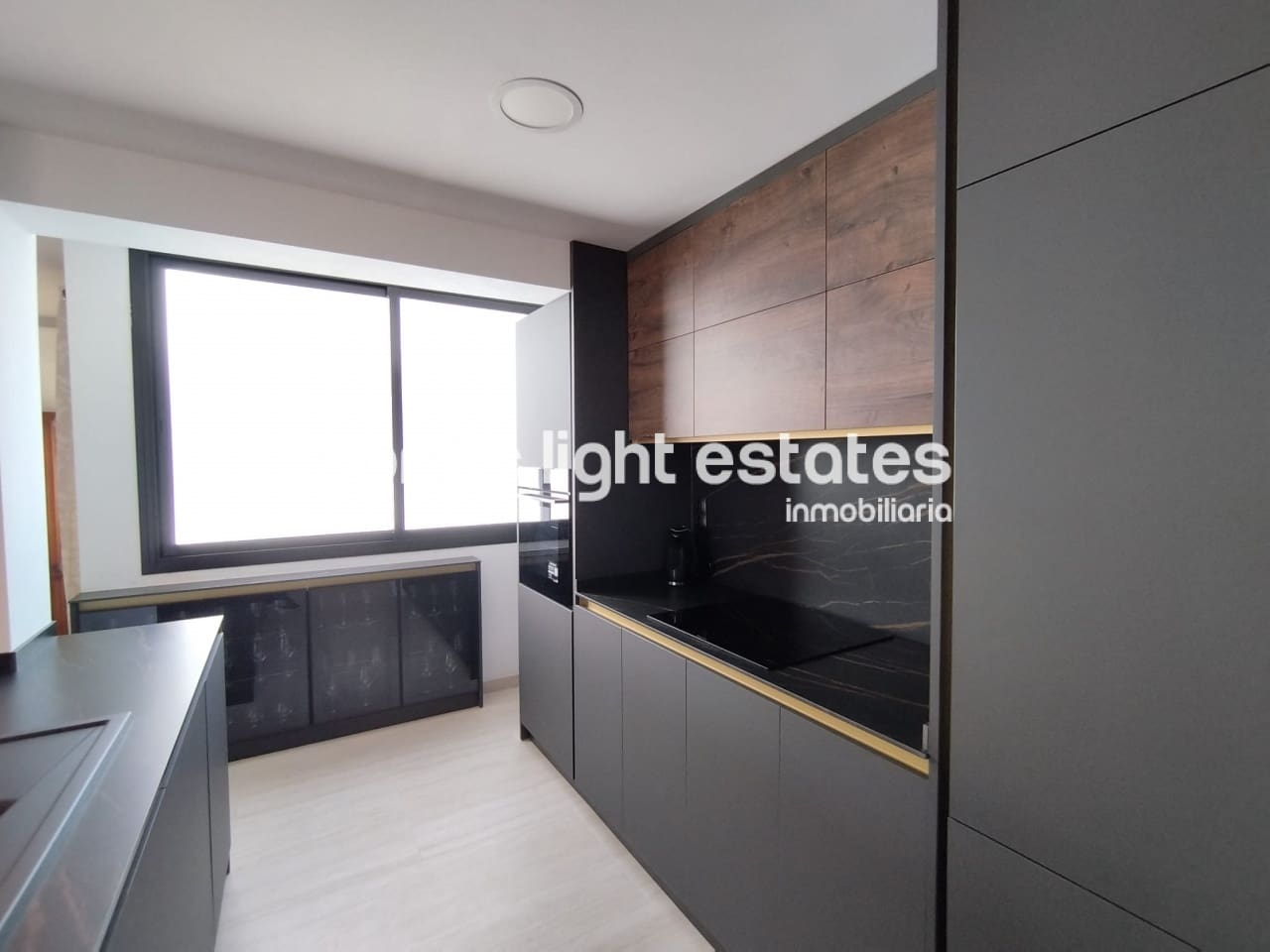 2 bedroom Apartment for rent in Nerja - € 1,300 (Ref: 9614139)