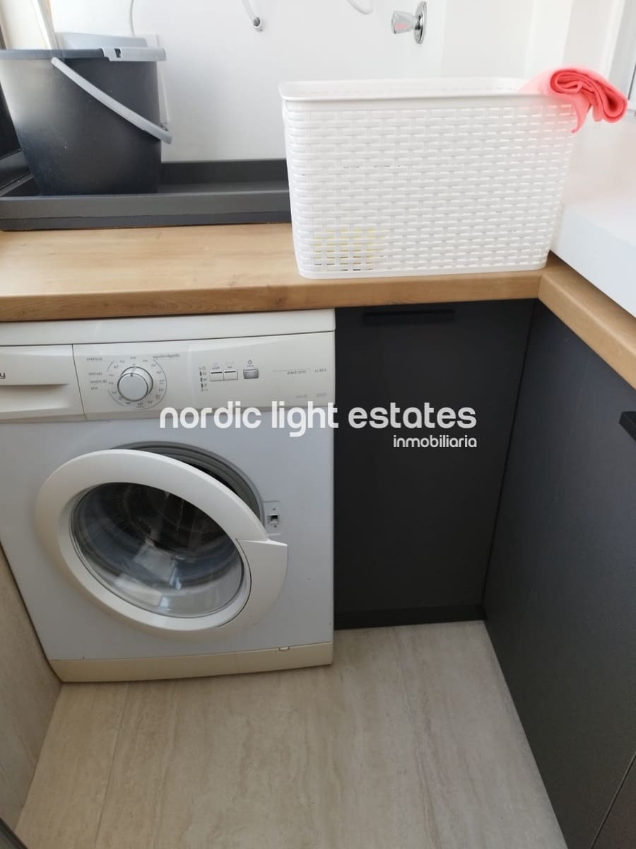 2 bedroom Apartment for rent in Nerja - € 1,300 (Ref: 9614139)