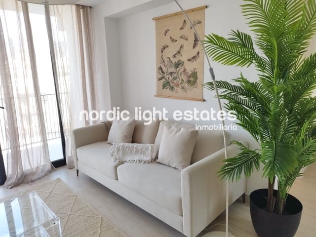 Apartamento de 2 habitaciones en Nerja en alquiler - 1.300 € (Ref: 9614139)