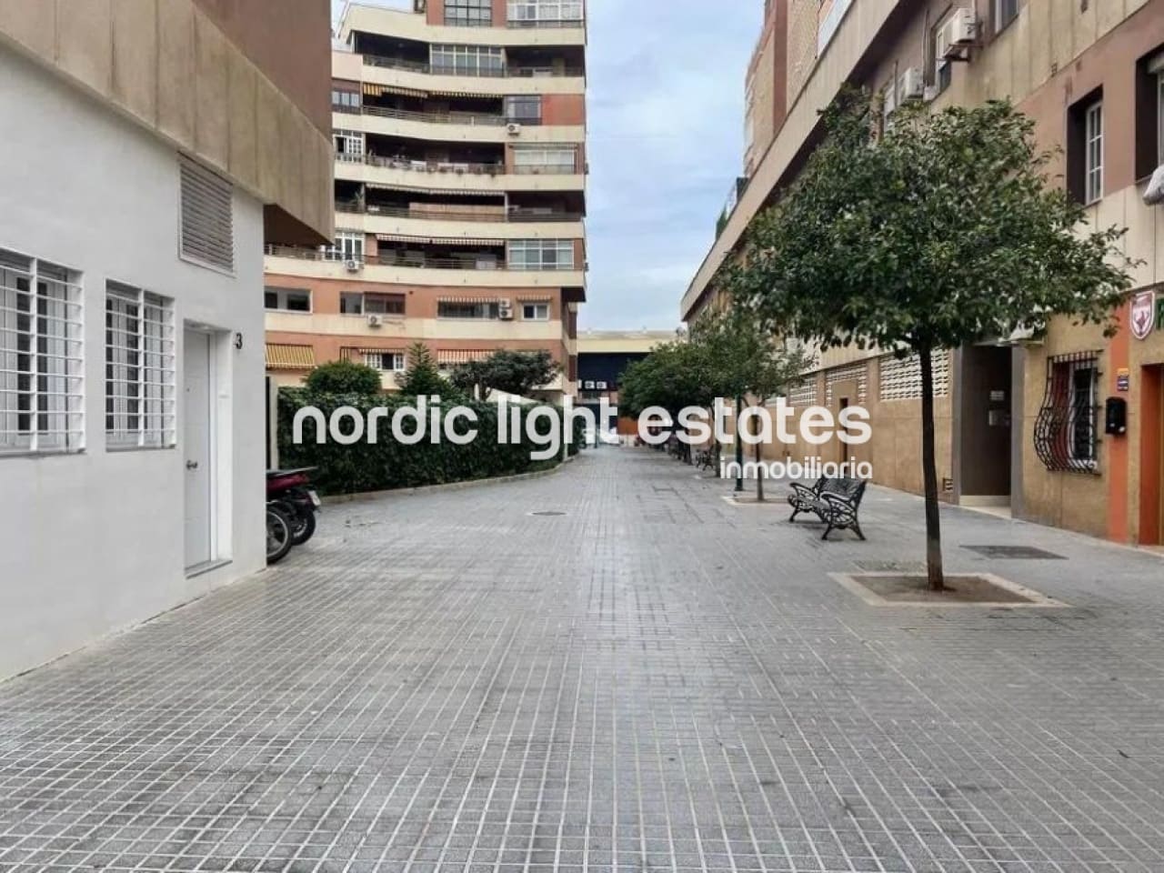 2 Zimmer Apartment zu verkaufen in Malaga Stadt mit Pool - 235.000 € (Ref: 9640667)