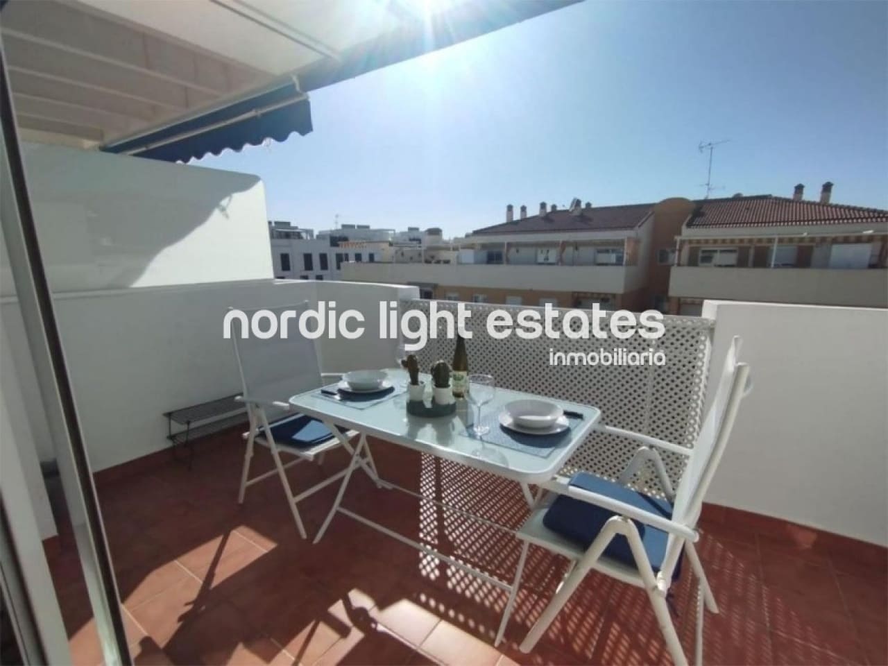 Ático de 1 habitación en Torrox-Costa en venta con piscina garaje - 240.000 € (Ref: 9642174)