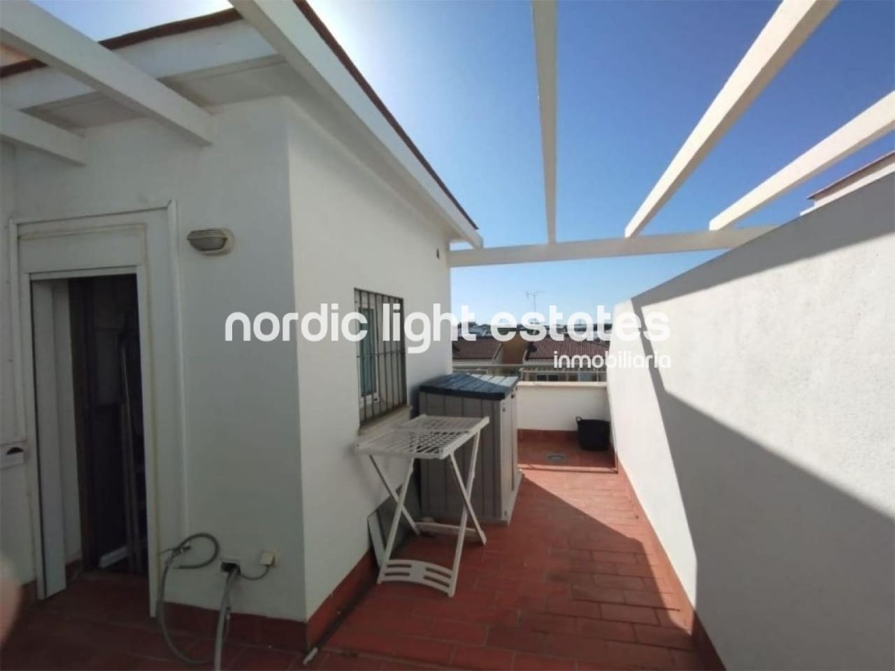 Ático de 1 habitación en Torrox-Costa en venta con piscina garaje - 240.000 € (Ref: 9642174)