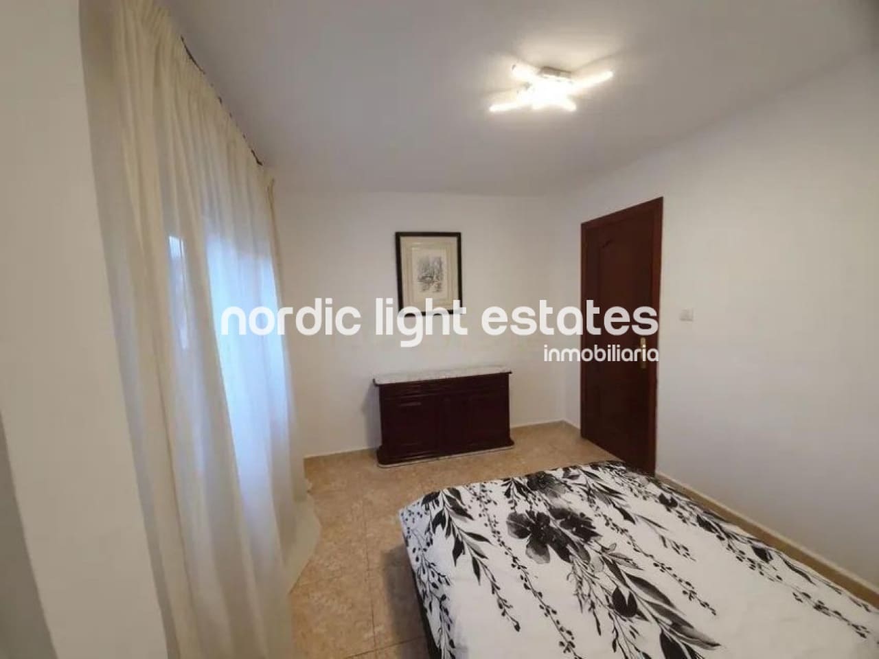 3 soveværelse Lejlighed til salg i Malaga by - € 285.000 (Ref: 9642175)