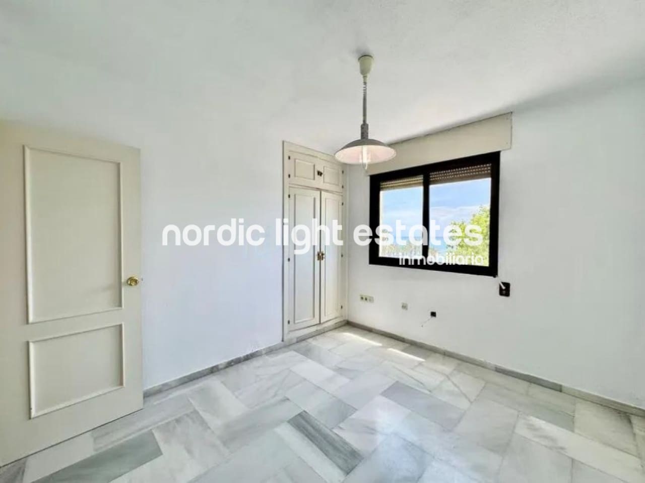 3 quarto Apartamento para venda em Torremolinos com piscina garagem - 950 000 € (Ref: 9645879)