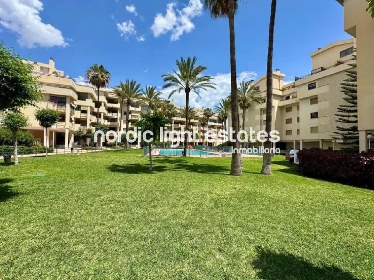 3 quarto Apartamento para venda em Torremolinos com piscina garagem - 950 000 € (Ref: 9645879)