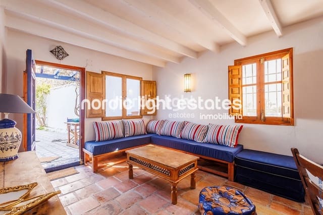 3 sovrum Semi-fristående Villa till salu i Comares - 350 000 € (Ref: 9669067)