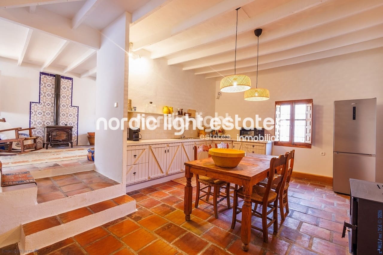 3 sovrum Semi-fristående Villa till salu i Comares - 350 000 € (Ref: 9669067)