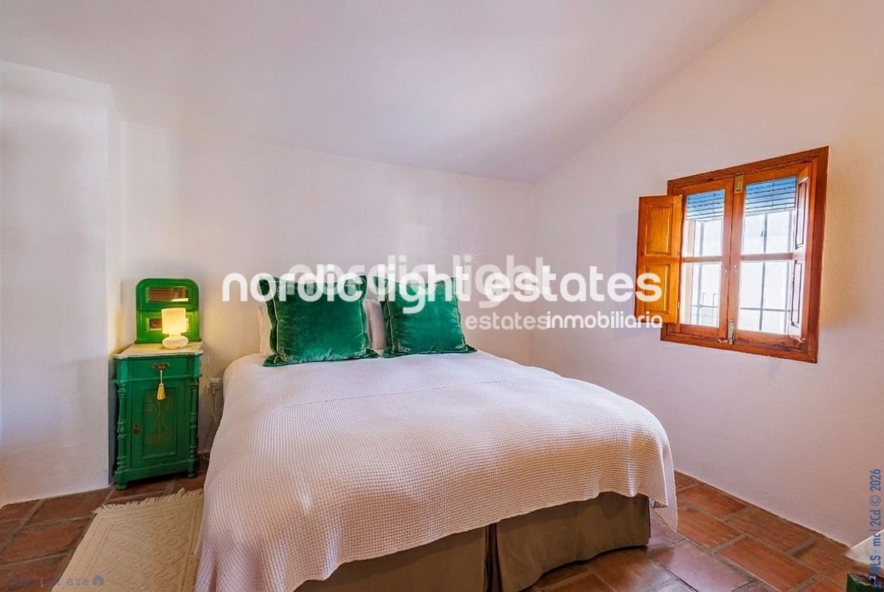 3 sovrum Semi-fristående Villa till salu i Comares - 350 000 € (Ref: 9669067)