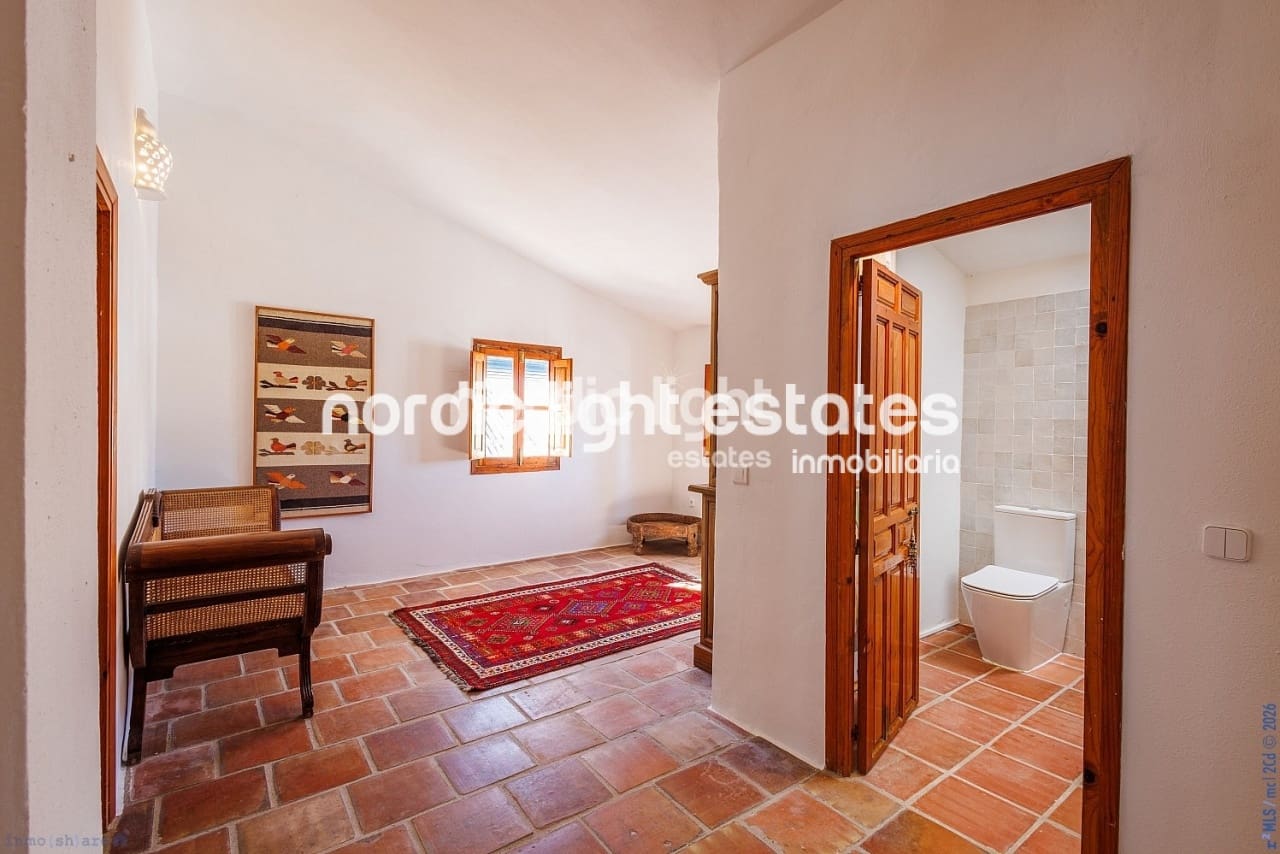 3 sovrum Semi-fristående Villa till salu i Comares - 350 000 € (Ref: 9669067)