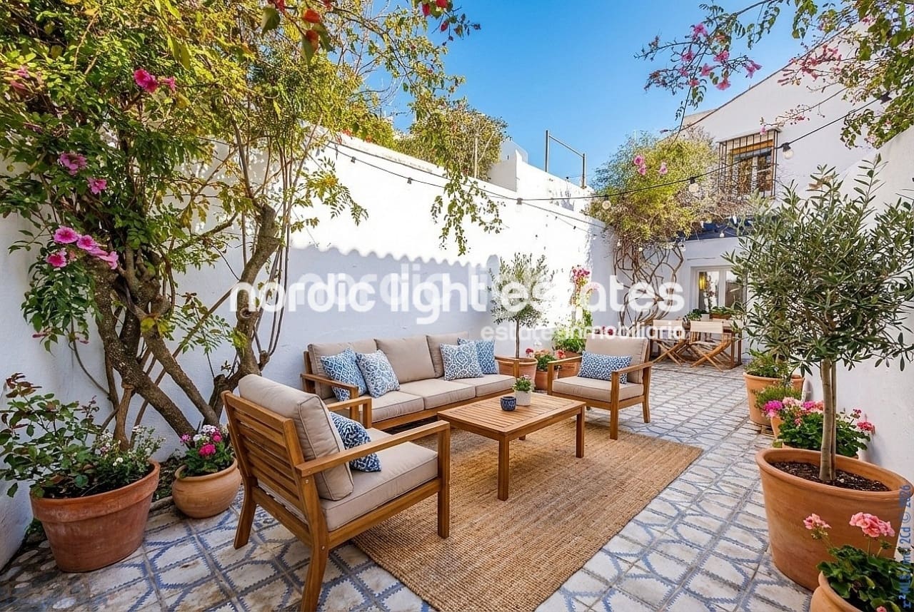 3 sovrum Semi-fristående Villa till salu i Comares - 350 000 € (Ref: 9669067)