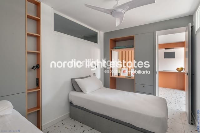 Apartamento de 2 habitaciones en Torre del Mar, Vélez-Málaga en venta - 275.000 € (Ref: 9669068)