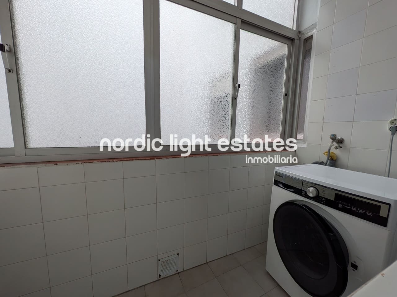 3 bedroom Apartment for sale in Nerja - € 349,000 (Ref: 9675916)