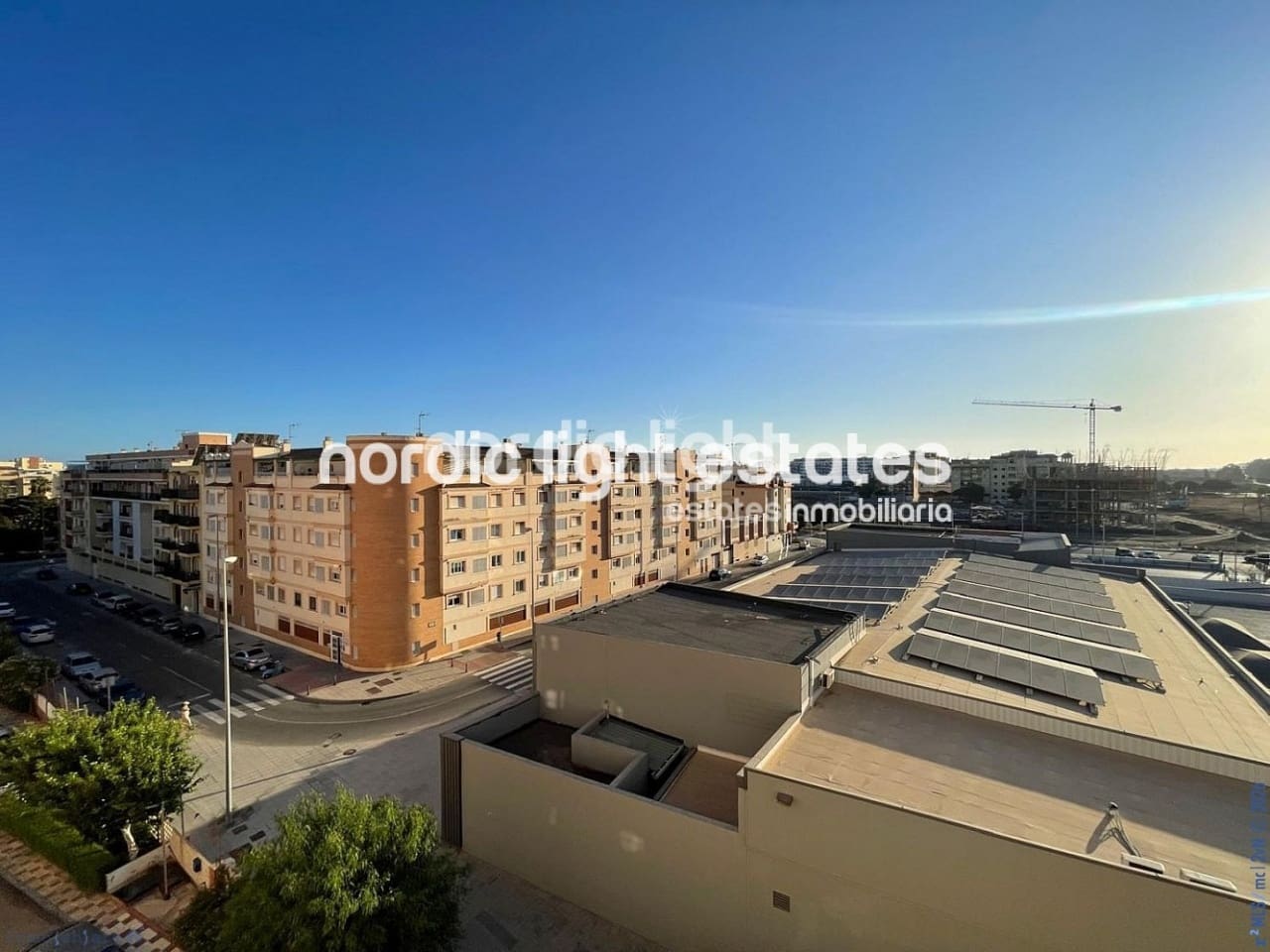 3 bedroom Apartment for sale in Torre del Mar with pool garage - € 330,000 (Ref: 9675917)