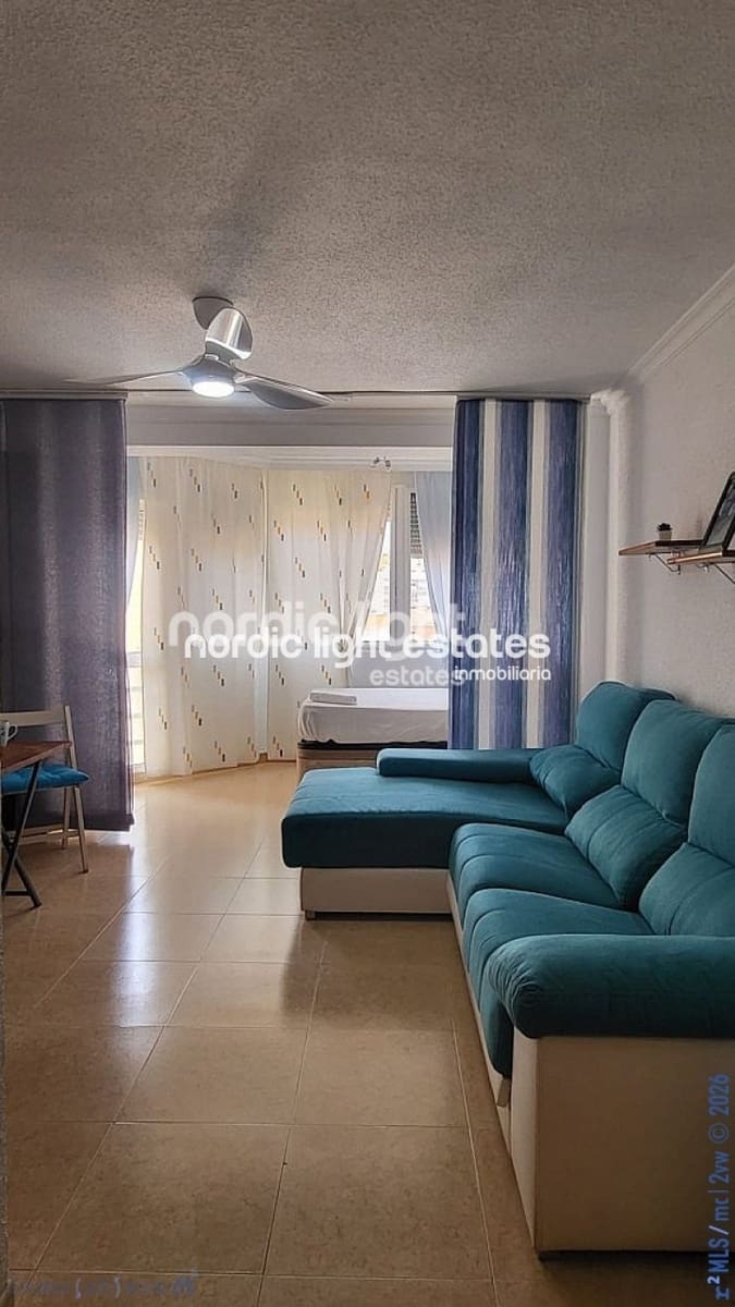 Studio for sale in Torre del Mar with pool - € 157,900 (Ref: 9676018)