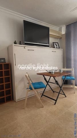 Studio for sale in Torre del Mar, Vélez-Málaga with pool - € 157,900 (Ref: 9676018)