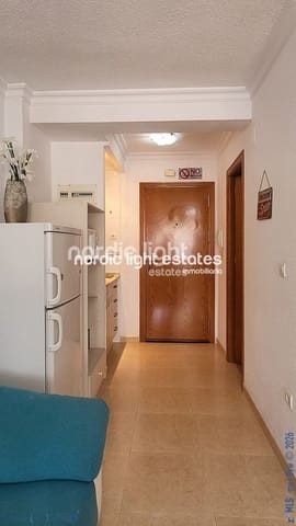Studio for sale in Torre del Mar, Vélez-Málaga with pool - € 157,900 (Ref: 9676018)