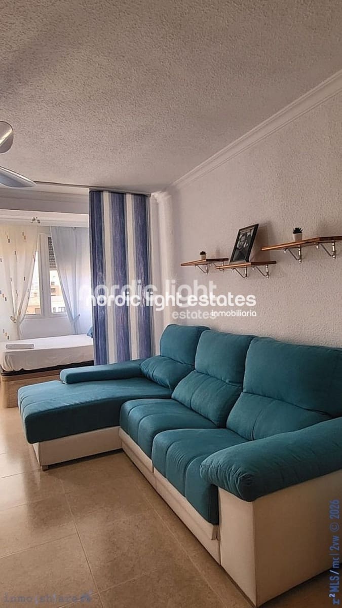 Studio for sale in Torre del Mar with pool - € 157,900 (Ref: 9676018)