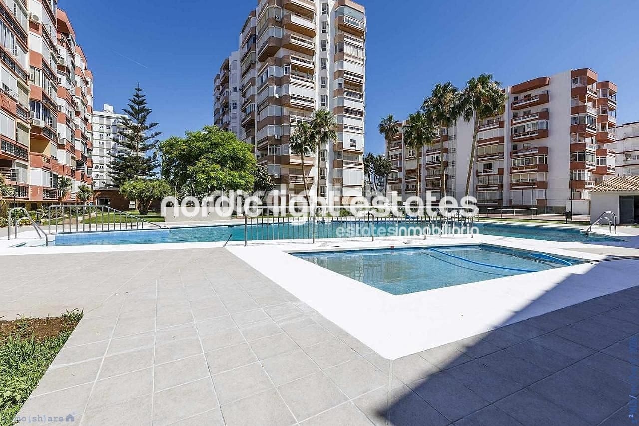 Studio for sale in Torre del Mar with pool - € 157,900 (Ref: 9676018)