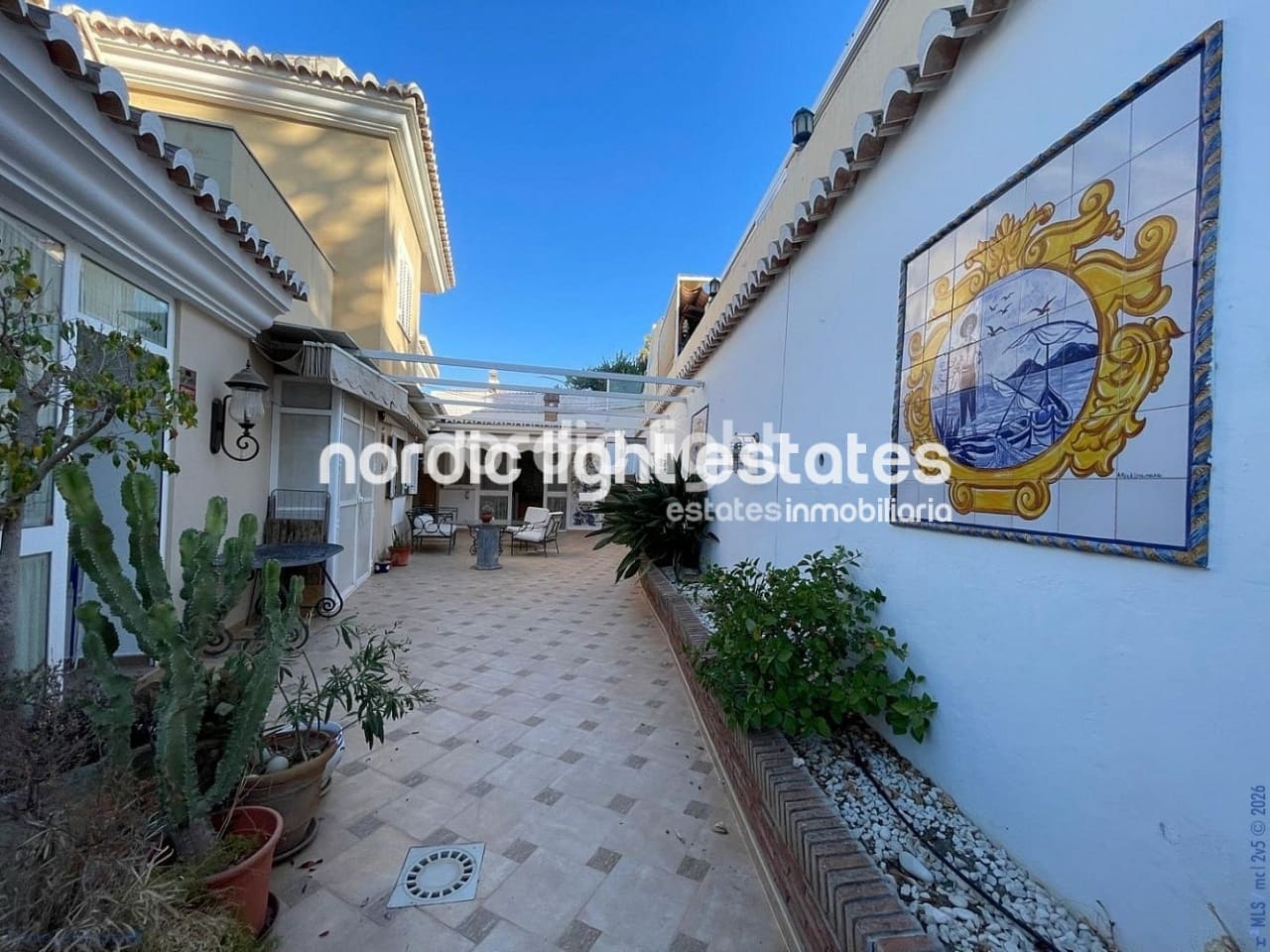 5 quarto Moradia para venda em Caleta de Velez com garagem - 995 000 € (Ref: 9679067)