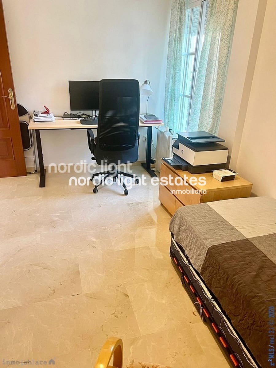 Chalet de 4 habitaciones en Caleta de Vélez en venta con piscina garaje - 669.000 € (Ref: 9679068)