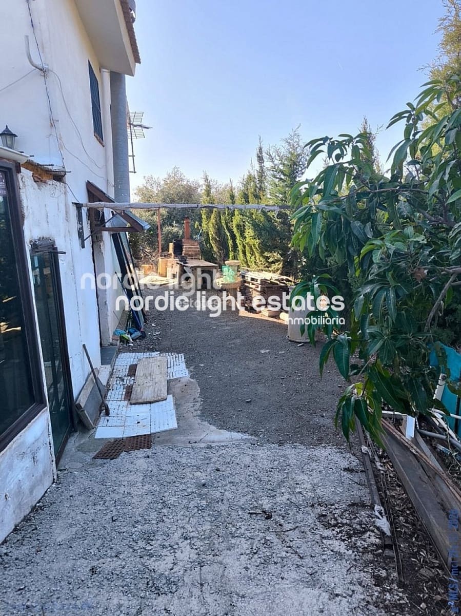 5 bedroom Finca/Country House for sale in El Borge with pool garage - € 340,000 (Ref: 9693996)