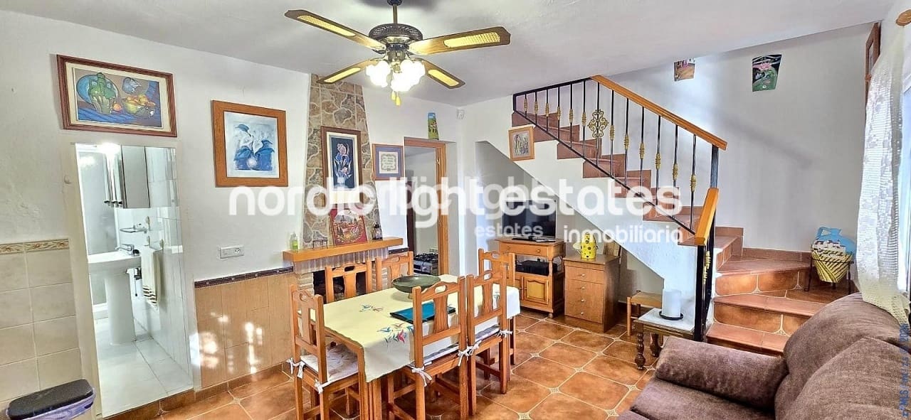 4 soveværelse Finca/Landehus til salg i Torrox - € 262.000 (Ref: 9696804)