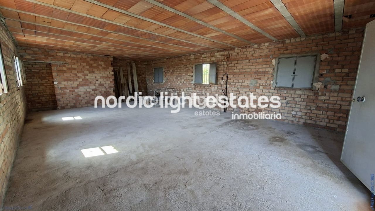 5 bedroom Finca/Country House for sale in Velez-Malaga with garage - € 650,000 (Ref: 9696805)