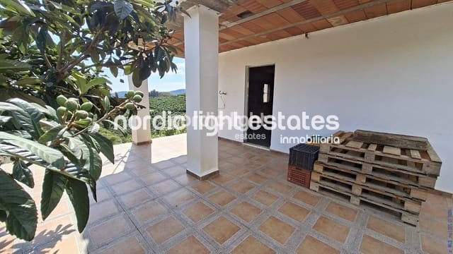 5 slaapkamer Finca/Landhuis te koop in Vélez-Málaga met garage - € 650.000 (Ref: 9696805)