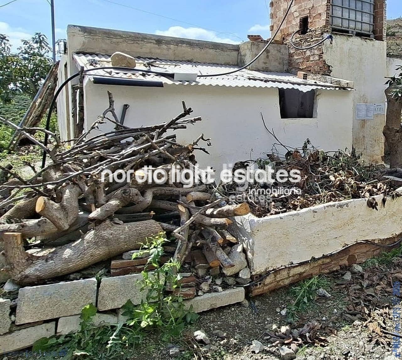 5 bedroom Finca/Country House for sale in Velez-Malaga with garage - € 650,000 (Ref: 9696805)