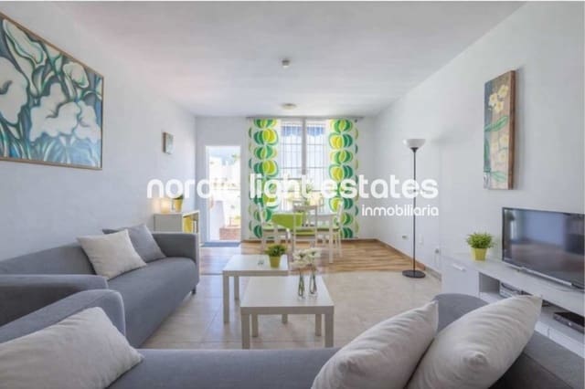 2 soverom Kjedet enebolig til leie i Nerja med svømmebasseng - € 1 200 (Ref: 9699913)