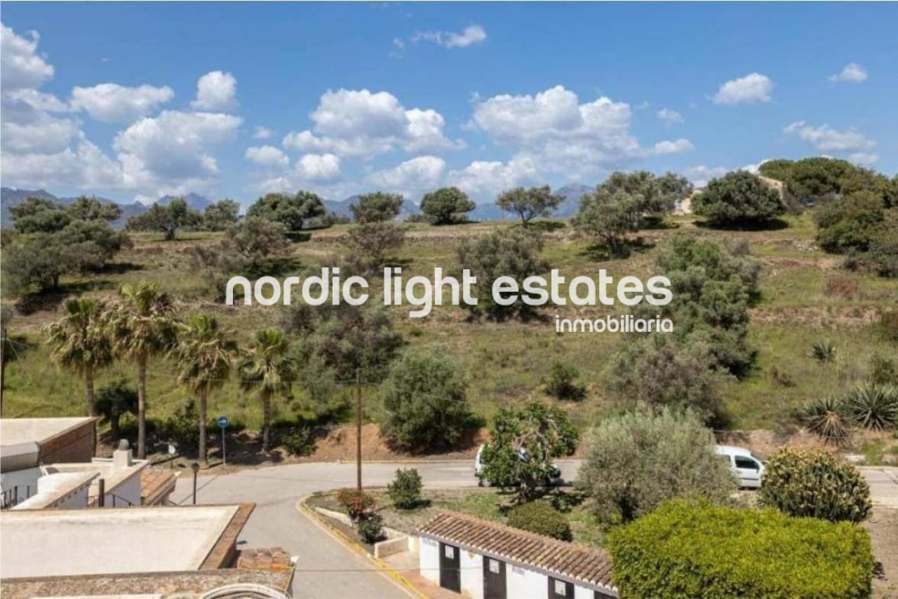 2 bedroom Semi-detached Villa for rent in Nerja with pool - € 1,200 (Ref: 9699913)