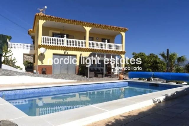 5 soverom Villa til salgs i Almayate, Vélez-Málaga med svømmebasseng garasje - € 799 000 (Ref: 9720357)